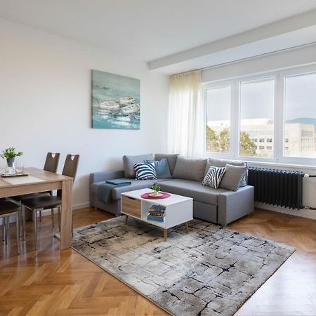 Spacious 2Bdr Apartment- Skyline View Záhřeb Exteriér fotografie