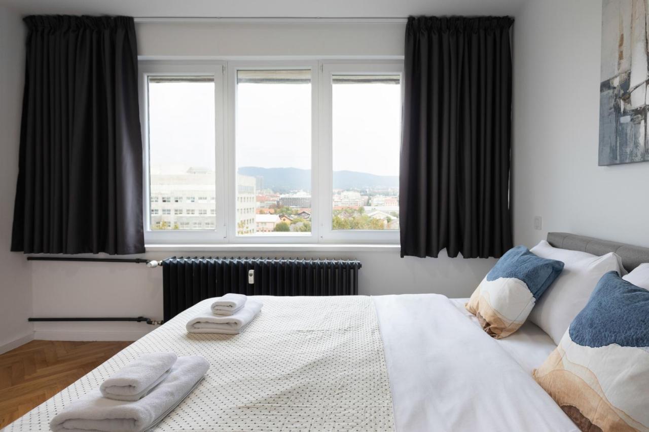 Spacious 2Bdr Apartment- Skyline View Záhřeb Exteriér fotografie